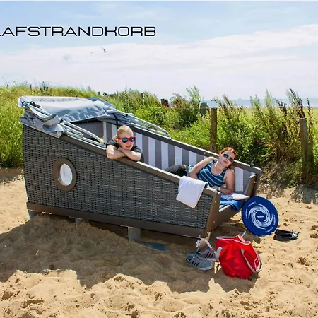 Maisonette In Ruhiger Und Zentraler Lage Mit Parkplatz