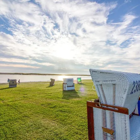 Apartamento Maisonette In Ruhiger Und Zentraler Lage Mit Parkplatz